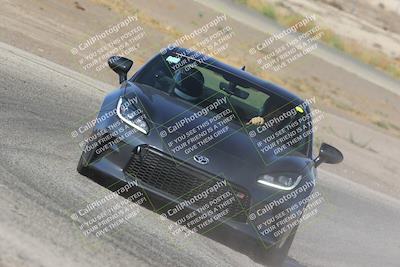 media/Sep-17-2022-Speed Ventures (Sat) [[da673e2131]]/Black/Cotton Corners/